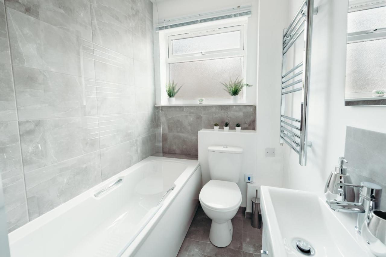 Arlan Apartments Comfort And Ease, Хинкли Экстерьер фото