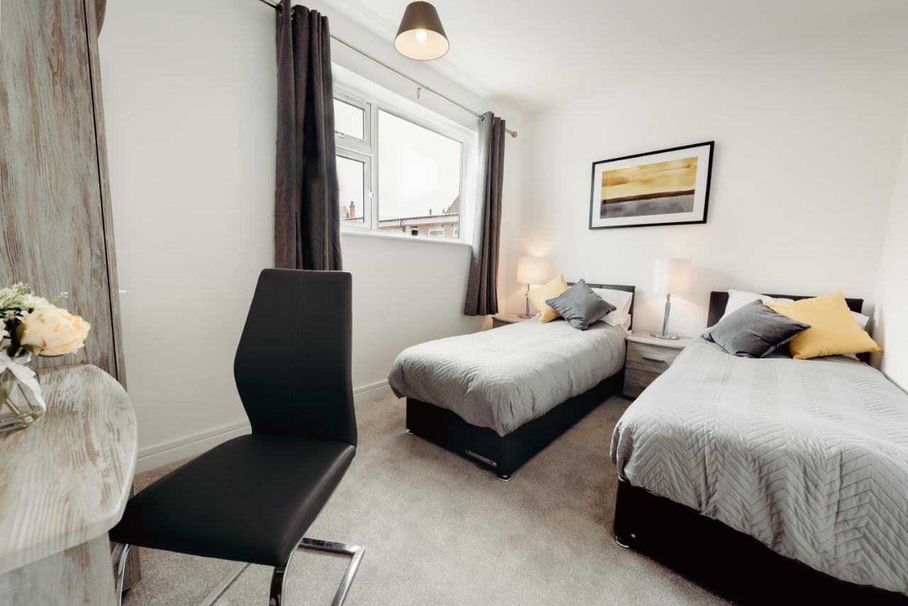 Arlan Apartments Comfort And Ease, Хинкли Экстерьер фото