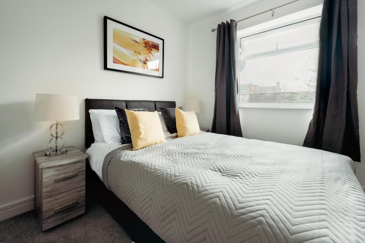 Arlan Apartments Comfort And Ease, Хинкли Экстерьер фото